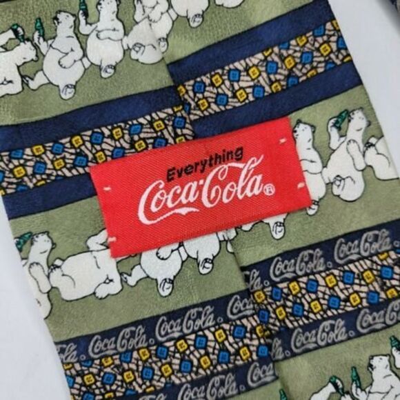 Coca Cola Silk Tie Polar Bear Coke Logo Pattern Green and Blue 100% Silk - Picture 3 of 4